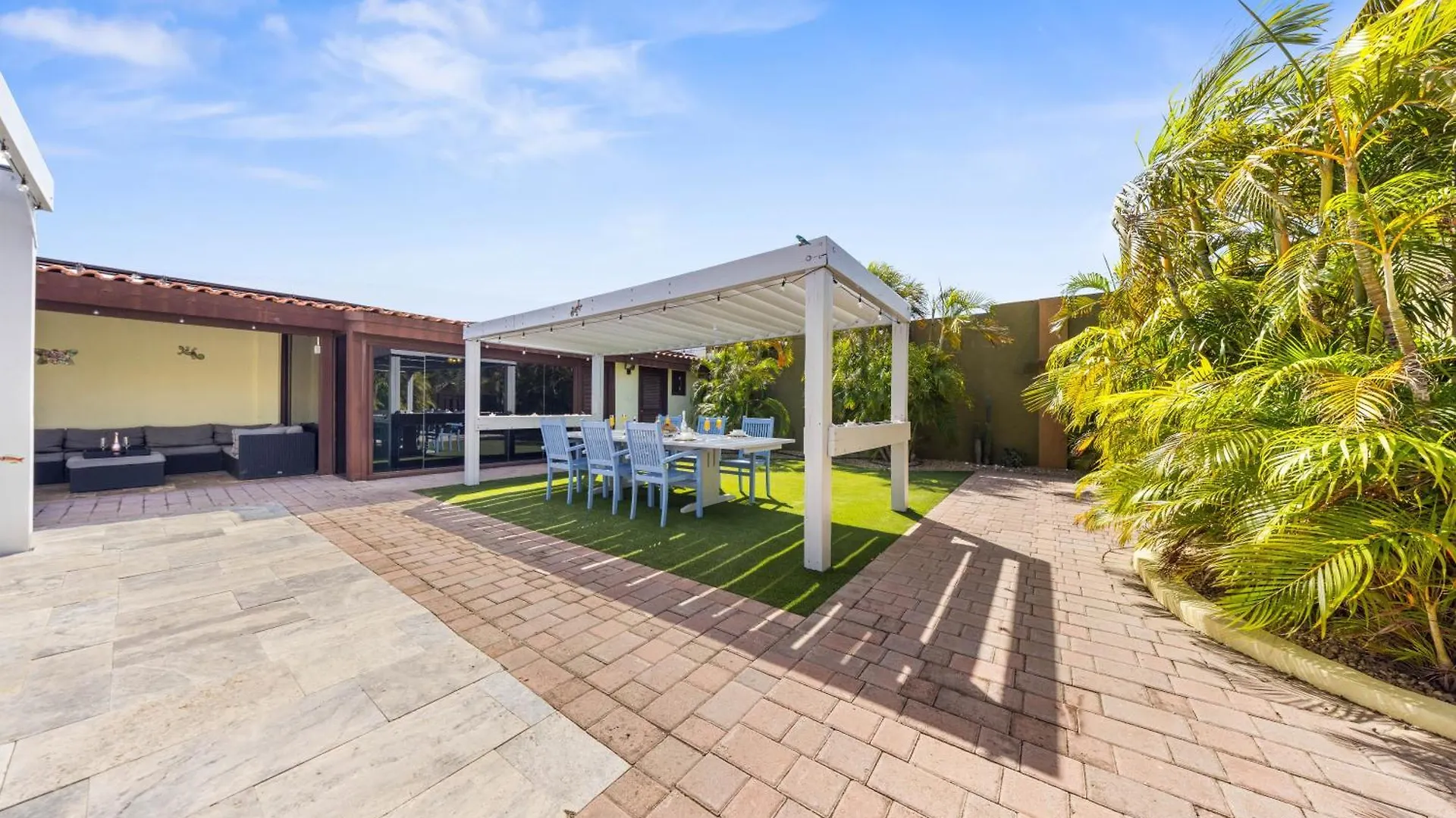 Villa 3 Min To Beach W Pool, Jacuzzi & Gym By Top Tier Palm Beach Aruba